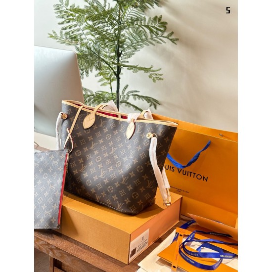 Neverfull MM Cherry Monogram M41177