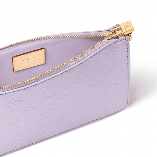 Lexington Pouch Glossy Lilac M83142